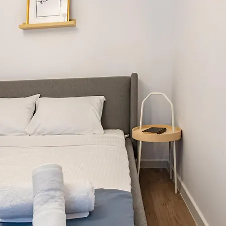 711 B2 Apartamento Bucarest