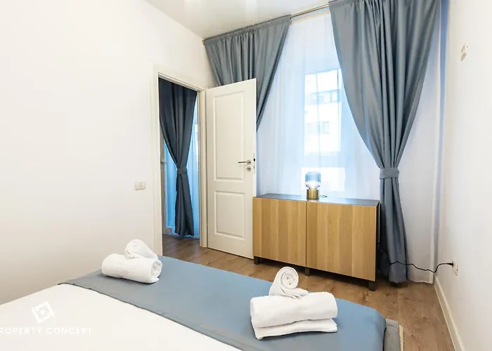 711 B2 Apartment *