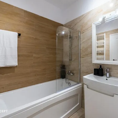 Апартаменты 711 B2 *